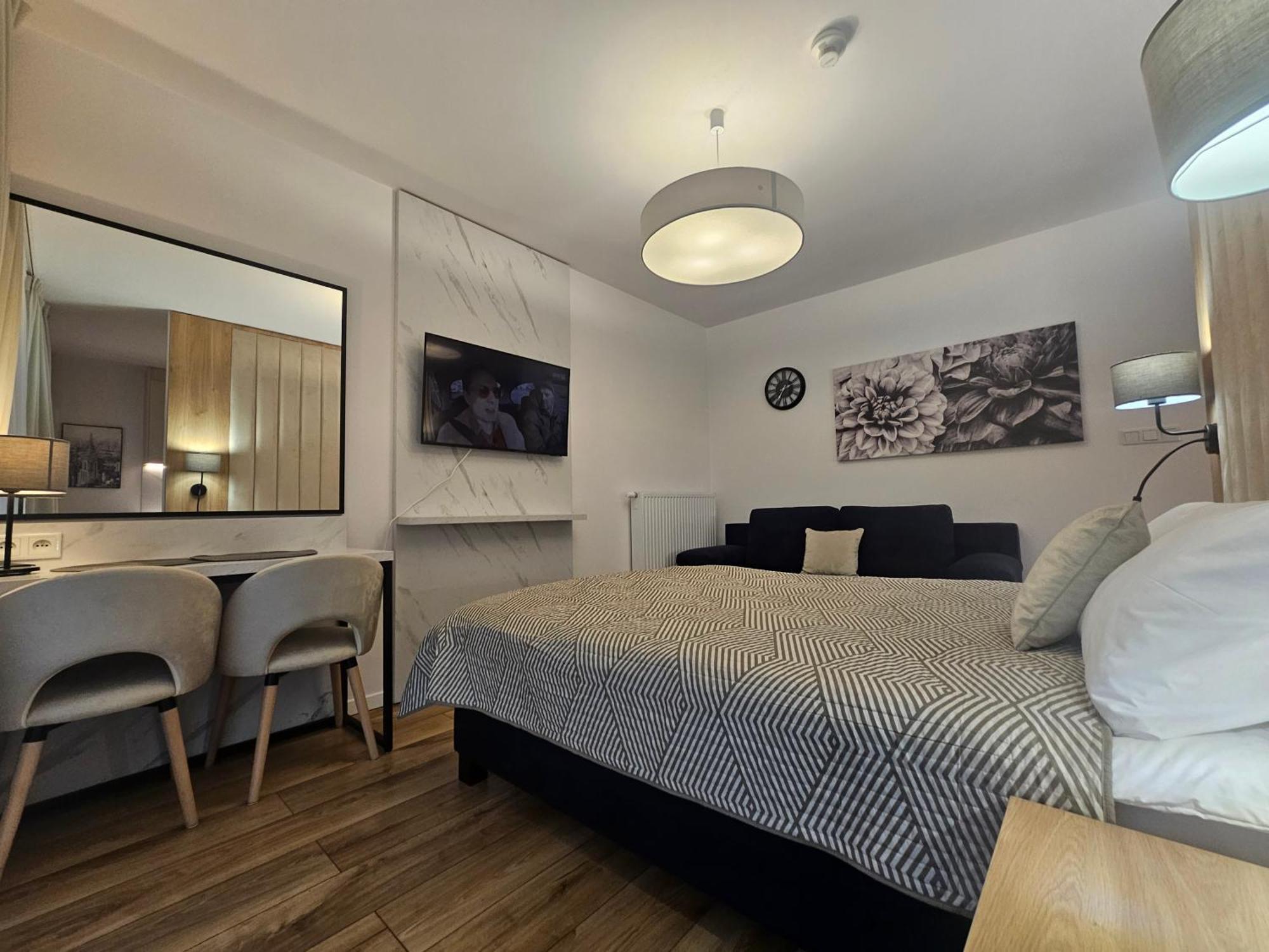 City Sense New Apartments - Main Station And City Center Wrocław Kültér fotó