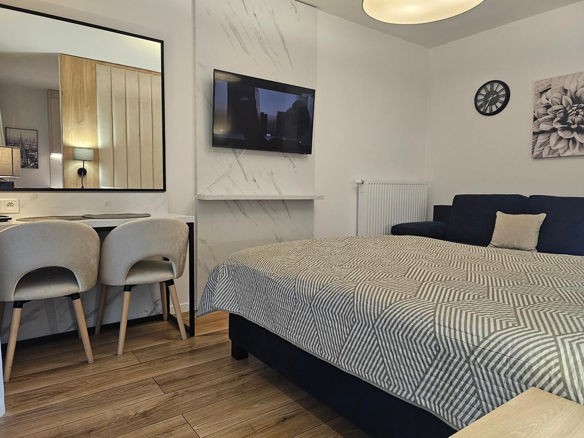 City Sense New Apartments - Main Station And City Center Wrocław Kültér fotó