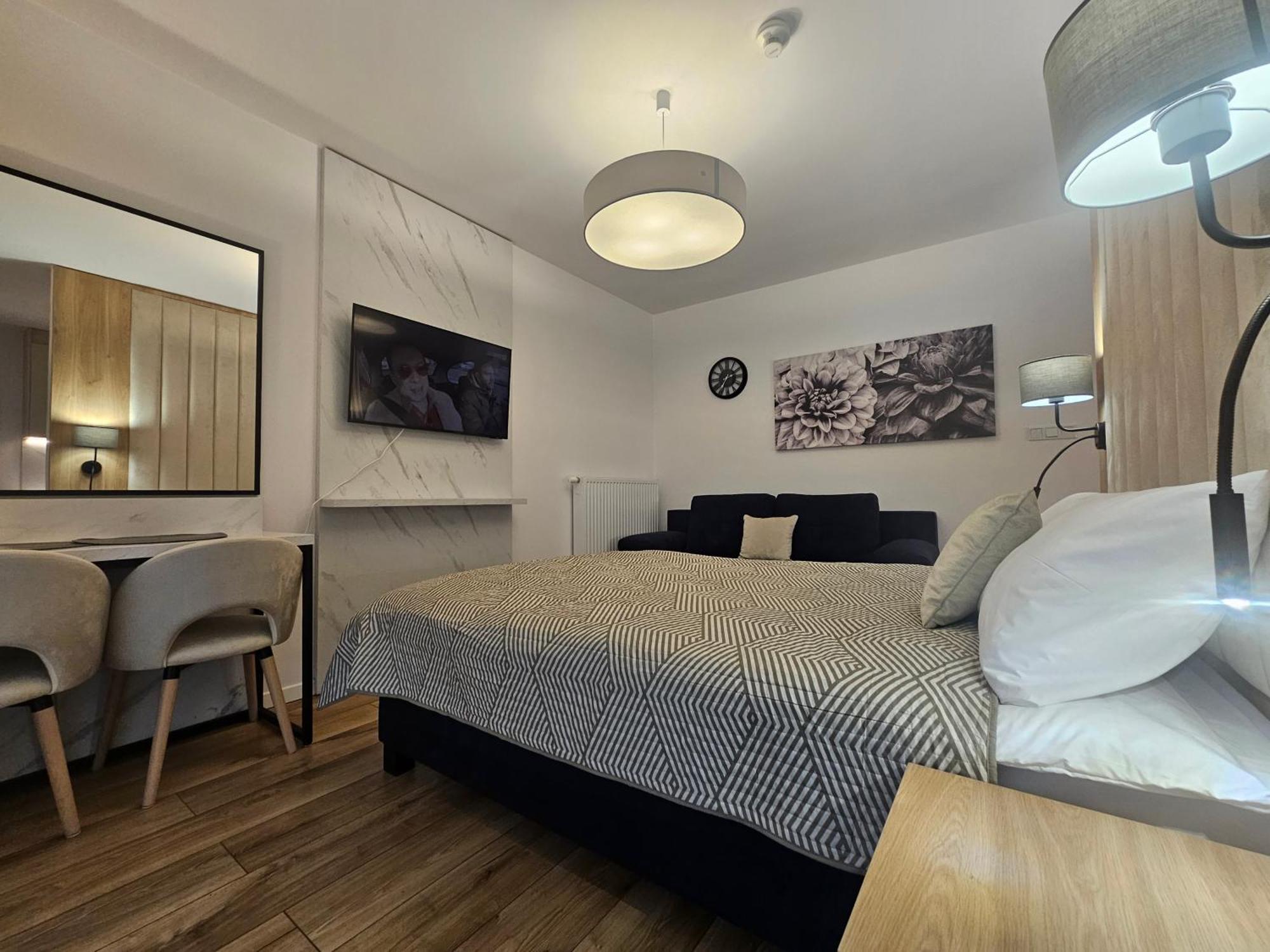 City Sense New Apartments - Main Station And City Center Wrocław Kültér fotó